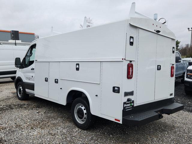 2024 Ford Transit Cutaway Base
