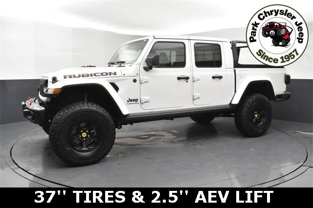 2025 Jeep Gladiator GLADIATOR RUBICON X 4X4