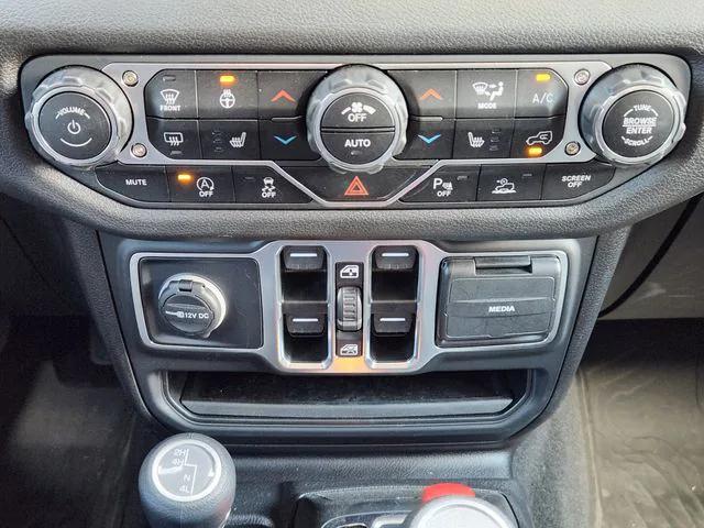 2025 Jeep Wrangler 4-Door Summit 4x4