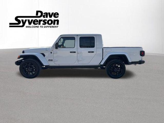 2025 Jeep Gladiator GLADIATOR NIGHTHAWK 4X4 2025 Jeep Gladiator GLADIATOR NIGHTHAWK 4X4