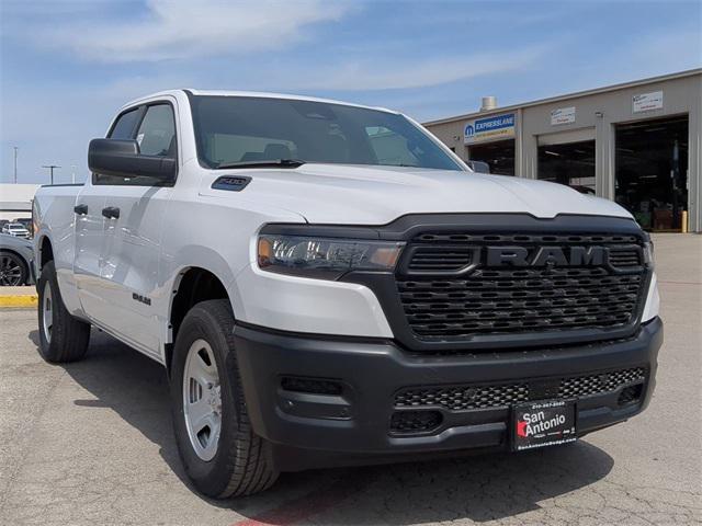 2025 RAM Ram 1500 RAM 1500 TRADESMAN QUAD CAB 4X2 64 BOX
