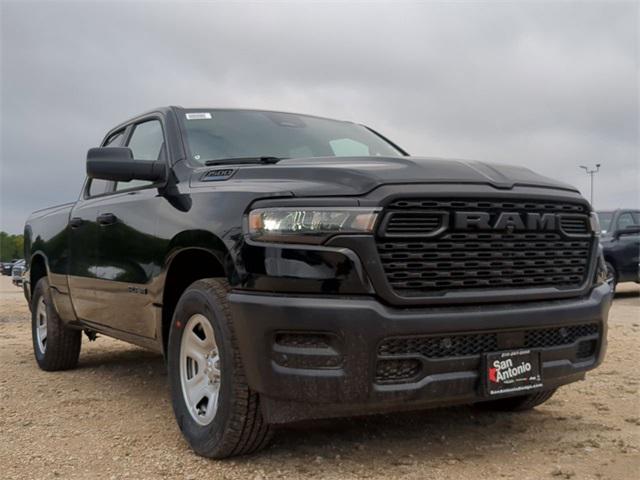 2025 RAM Ram 1500 RAM 1500 TRADESMAN QUAD CAB 4X2 64 BOX