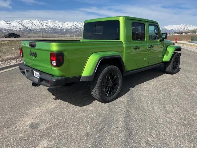 2025 Jeep Gladiator GLADIATOR NIGHTHAWK 4X4