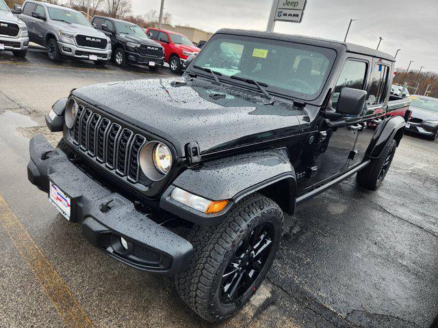 2025 Jeep Gladiator GLADIATOR NIGHTHAWK 4X4