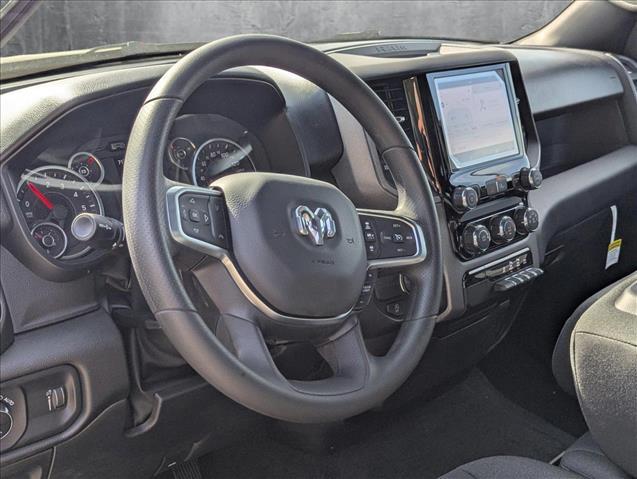 2025 RAM Ram 1500 RAM 1500 TRADESMAN QUAD CAB 4X2 64 BOX