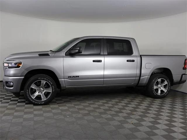 2025 RAM Ram 1500 RAM 1500 TRADESMAN CREW CAB 4X2 57 BOX
