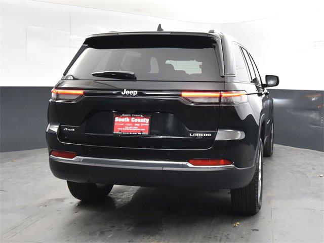 2025 Jeep Grand Cherokee GRAND CHEROKEE LAREDO X 4X4