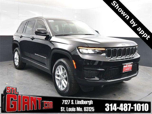 2025 Jeep Grand Cherokee GRAND CHEROKEE LAREDO X 4X4