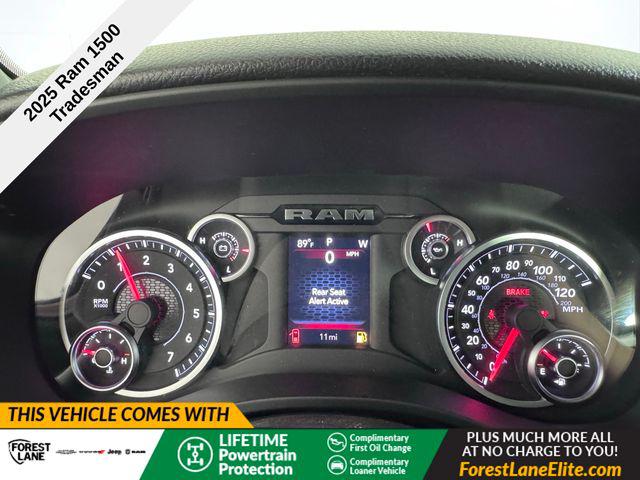 2025 RAM Ram 1500 RAM 1500 TRADESMAN QUAD CAB 4X2 64 BOX