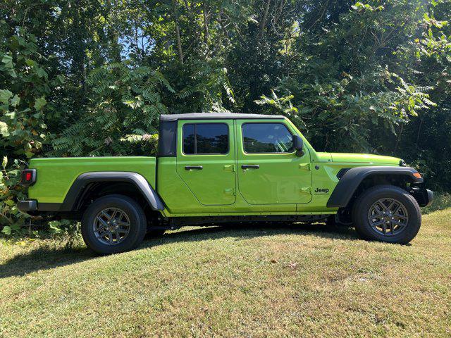 2025 Jeep Gladiator GLADIATOR SPORT S 4X4