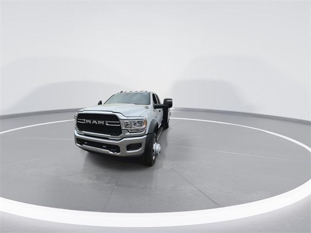 2024 RAM Ram 5500 Chassis Cab RAM 5500 TRADESMAN CHASSIS CREW CAB 4X4 84 CA
