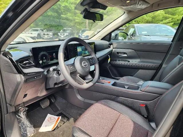 2025 Nissan Kicks SR Intelligent AWD