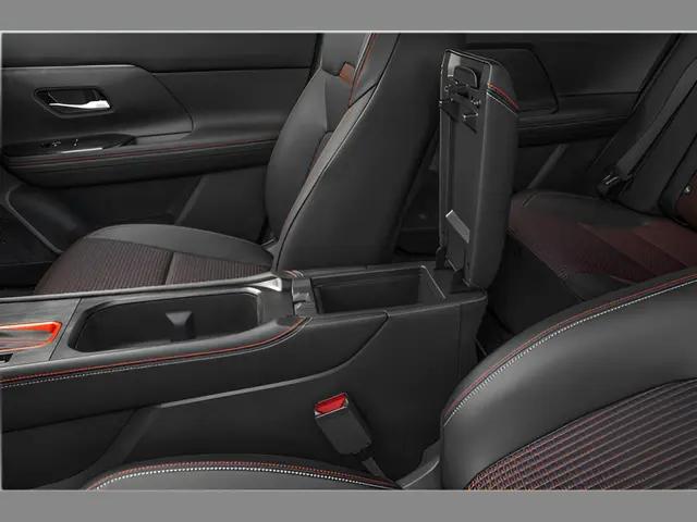 2025 Nissan Kicks SR Intelligent AWD