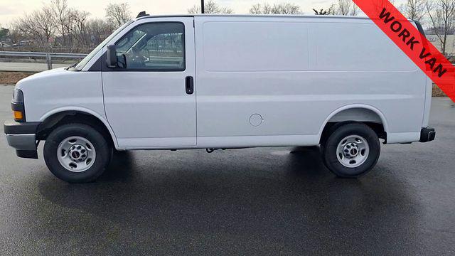 2025 GMC Savana Cargo RWD 2500 Regular Wheelbase Work Van