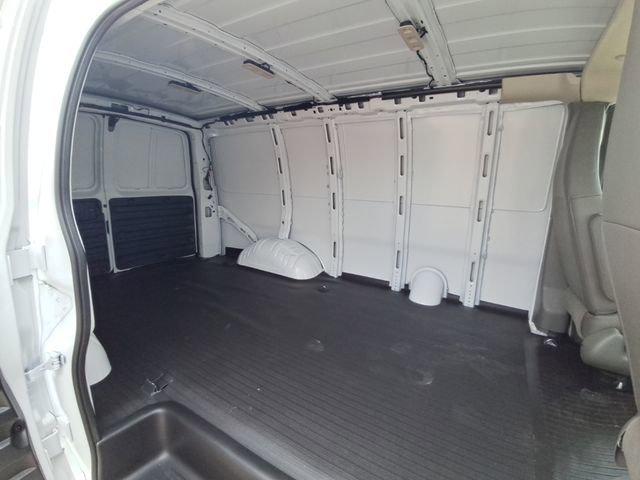 2025 Chevrolet Express Cargo Van RWD 3500 Regular Wheelbase WT