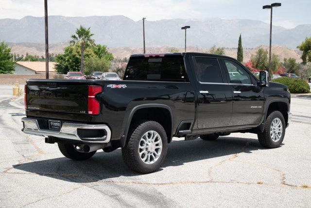 2025 Chevrolet Silverado 2500HD 4WD Crew Cab Standard Bed LTZ