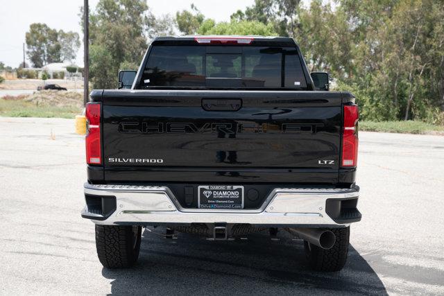 2025 Chevrolet Silverado 2500HD 4WD Crew Cab Standard Bed LTZ