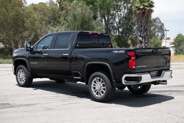 2025 Chevrolet Silverado 2500HD 4WD Crew Cab Standard Bed LTZ
