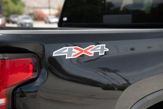 2025 Chevrolet Silverado 2500HD 4WD Crew Cab Standard Bed LTZ
