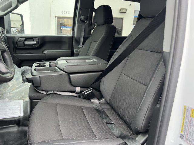 2025 Chevrolet Silverado 3500HD Work Truck