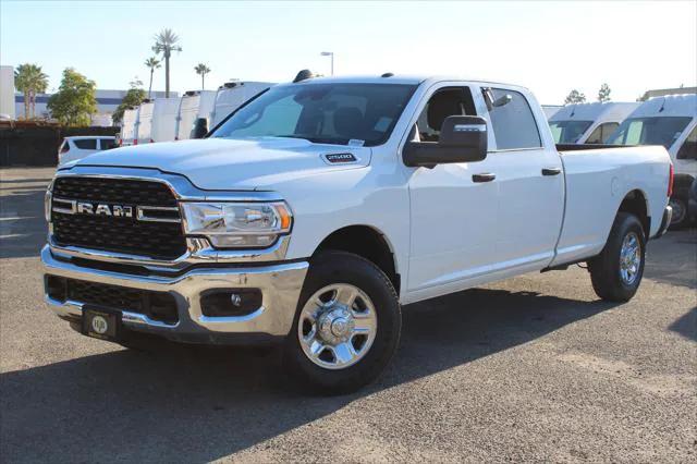 2023 Ram 2500 Tradesman Crew Cab 4x2 8' Box