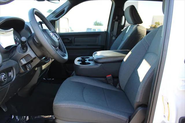 2023 Ram 2500 Tradesman Crew Cab 4x2 8' Box
