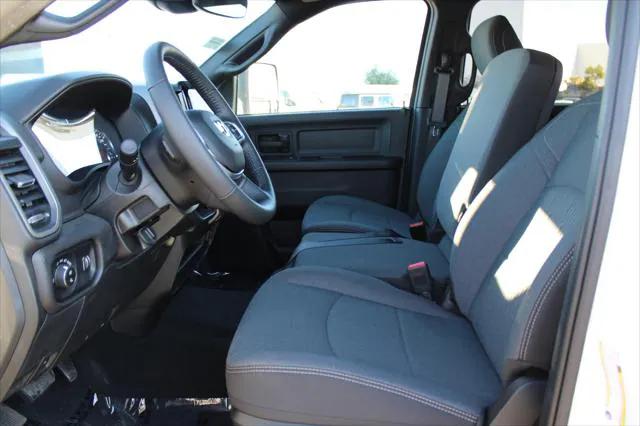 2023 Ram 2500 Tradesman Crew Cab 4x2 8' Box