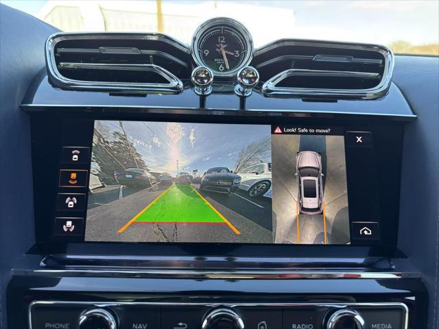 2022 Bentley Bentayga V8