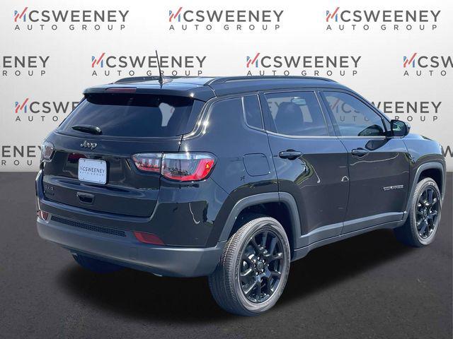2025 Jeep Compass COMPASS LATITUDE 4X4