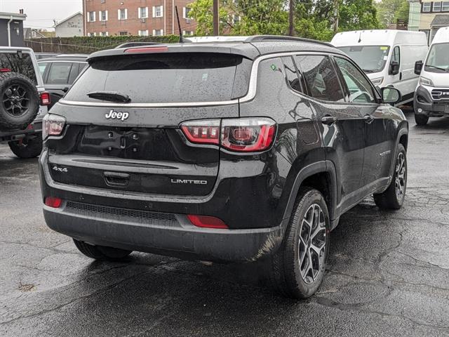 2025 Jeep Compass COMPASS LIMITED 4X4