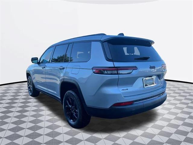 2025 Jeep Grand Cherokee GRAND CHEROKEE L ALTITUDE 4X4