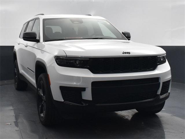 2025 Jeep Grand Cherokee GRAND CHEROKEE L ALTITUDE 4X2