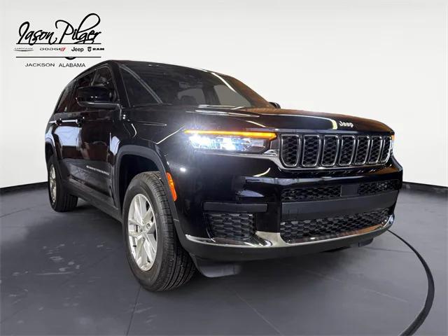 2025 Jeep Grand Cherokee GRAND CHEROKEE L LAREDO X 4X4