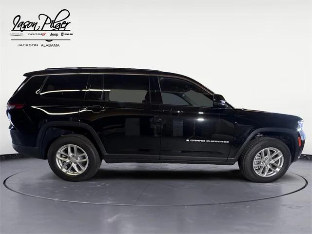 2025 Jeep Grand Cherokee GRAND CHEROKEE L LAREDO X 4X4