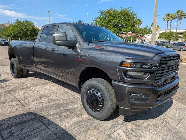 2025 RAM Ram 3500 RAM 3500 BIG HORN CREW CAB 4X4 8 BOX