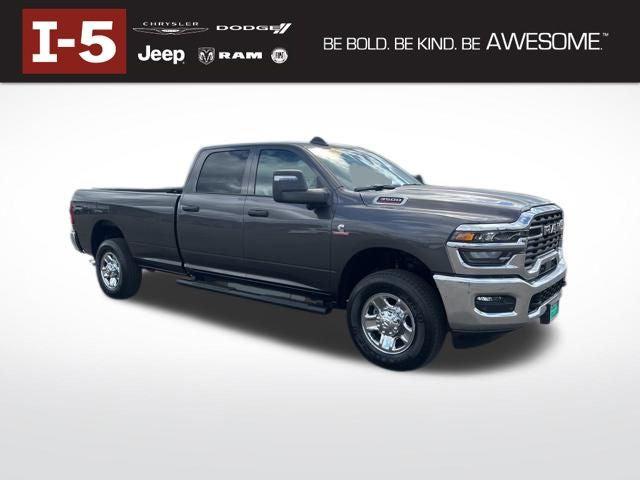 2025 RAM Ram 3500 RAM 3500 TRADESMAN CREW CAB 4X4 8 BOX