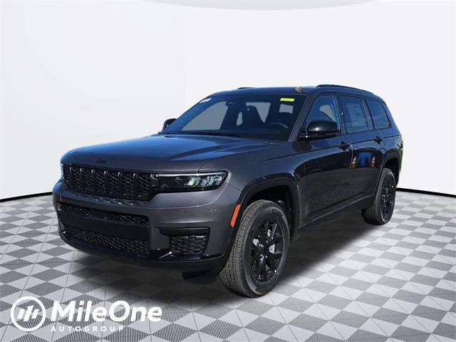 2025 Jeep Grand Cherokee GRAND CHEROKEE L ALTITUDE 4X4