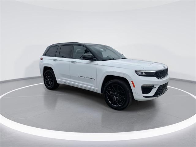2025 Jeep Grand Cherokee GRAND CHEROKEE SUMMIT RESERVE 4X4