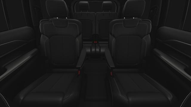 2025 Jeep Grand Cherokee GRAND CHEROKEE L ALTITUDE 4X4