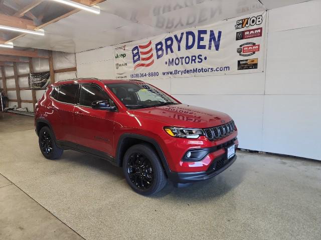 2025 Jeep Compass COMPASS LATITUDE 4X4