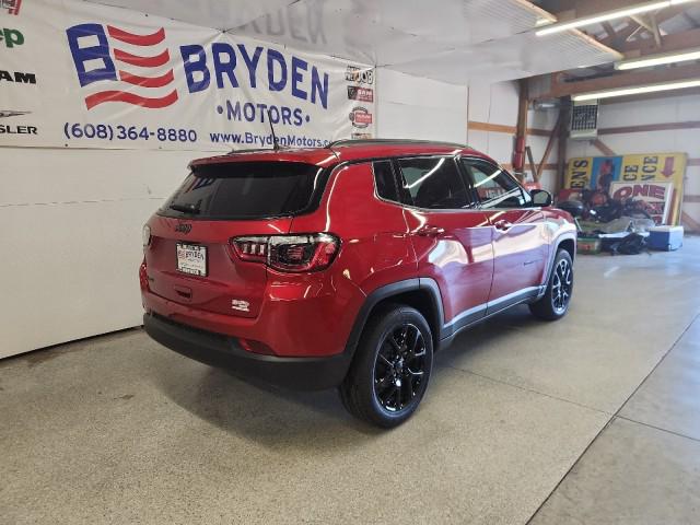 2025 Jeep Compass COMPASS LATITUDE 4X4