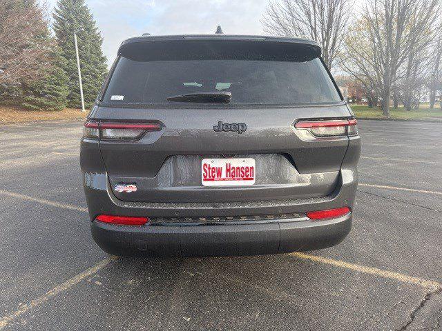 2025 Jeep Grand Cherokee GRAND CHEROKEE L ALTITUDE 4X4