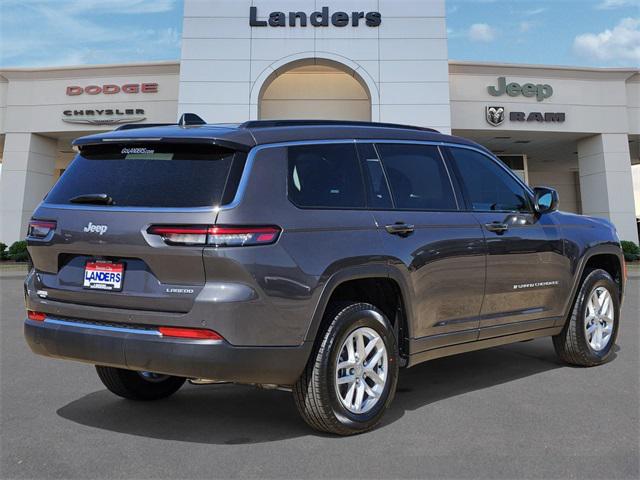 2025 Jeep Grand Cherokee GRAND CHEROKEE L LAREDO X 4X2