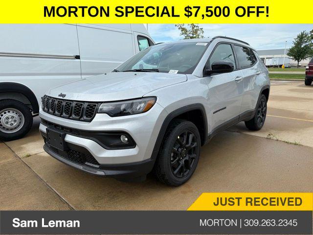 2025 Jeep Compass COMPASS LATITUDE 4X4