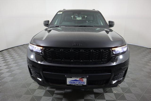 2025 Jeep Grand Cherokee GRAND CHEROKEE L ALTITUDE 4X4