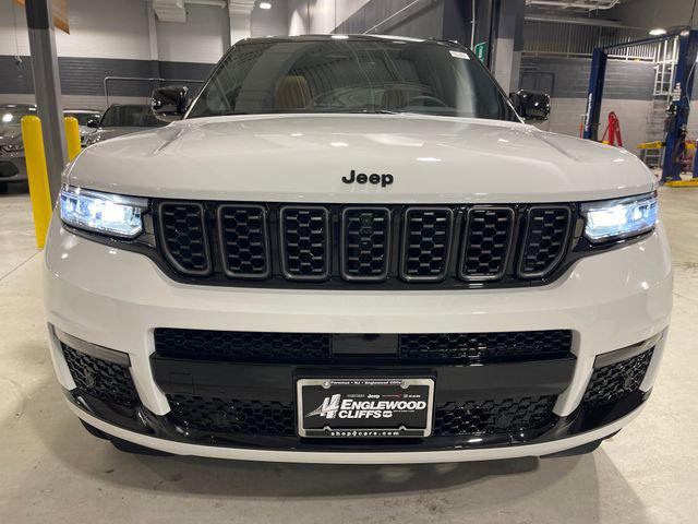 2025 Jeep Grand Cherokee GRAND CHEROKEE L SUMMIT 4X4