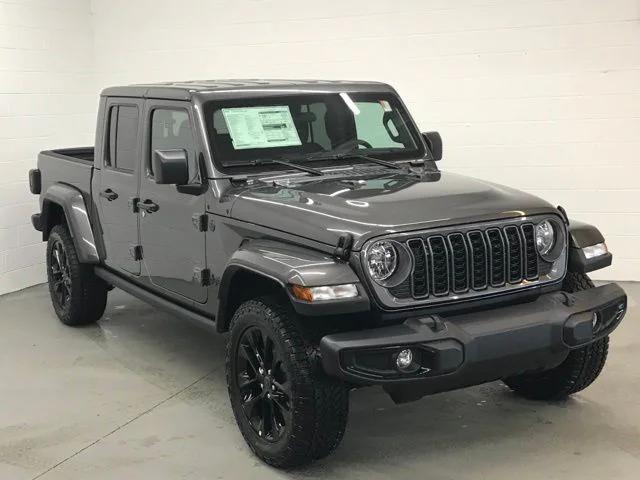 2025 Jeep Gladiator GLADIATOR NIGHTHAWK 4X4
