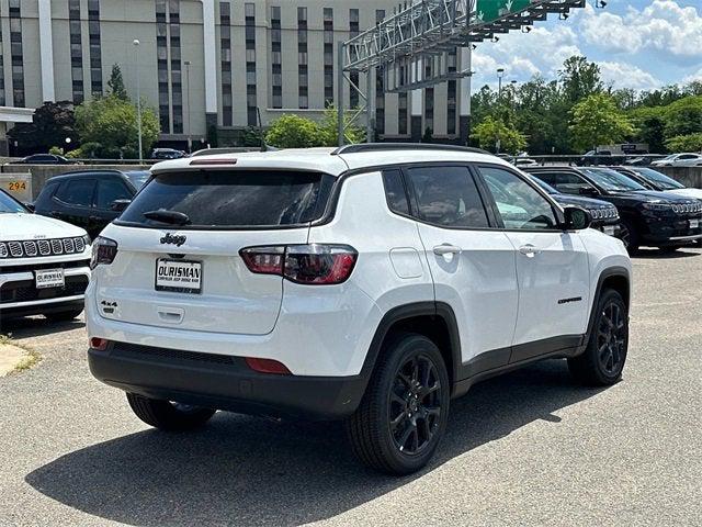 2025 Jeep Compass COMPASS LATITUDE 4X4