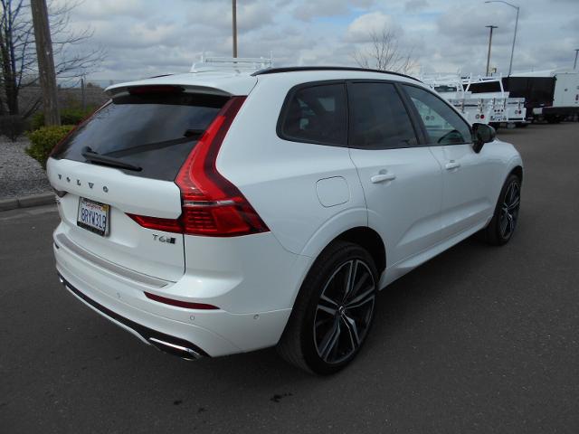 2020 Volvo XC60 T6 R-Design