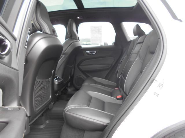 2020 Volvo XC60 T6 R-Design